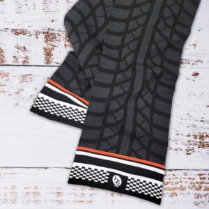 Conception d'article promotionnels pour la collection Bertand Godin. Foulard aux couleurs de la marque.