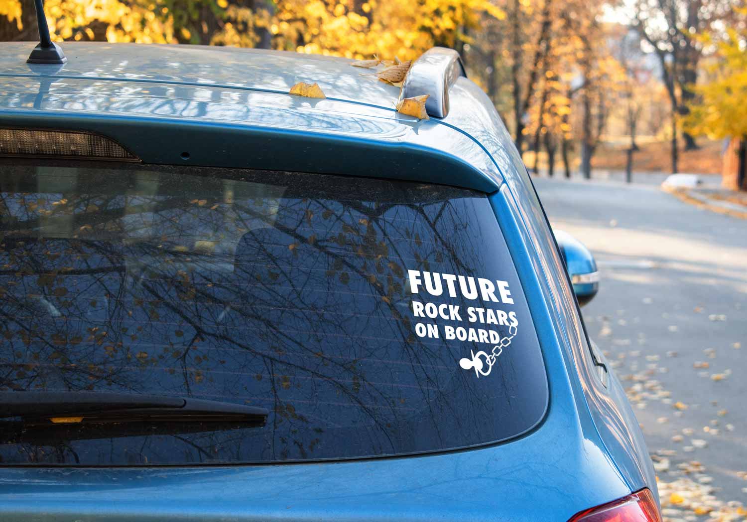 Autocollant pour voiture futur rock star à bord.