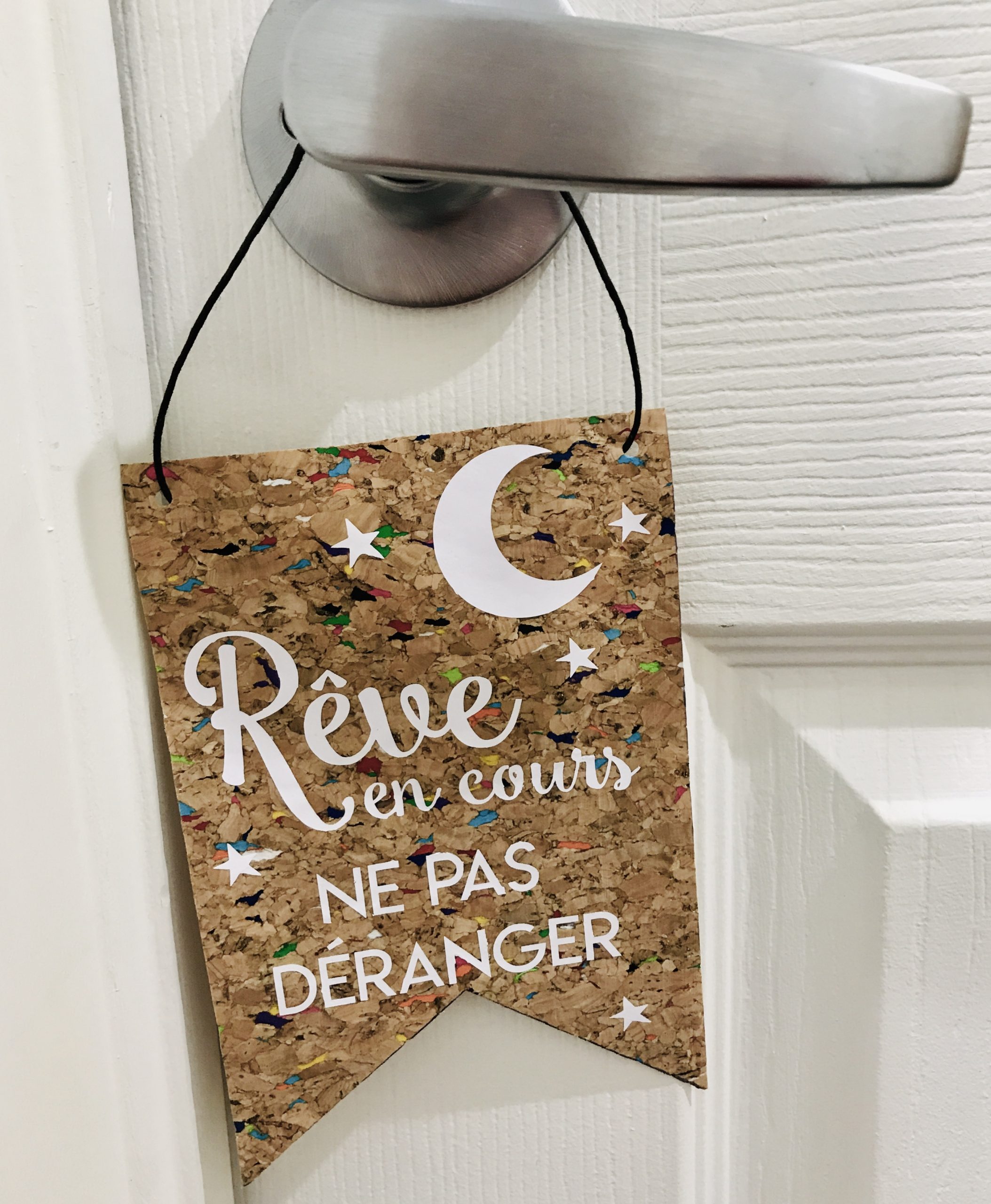 Accroche porte rêve en cours ne pas déranger