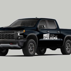 Pick up lettré avec le logo de l'entreprise gestion construction idg