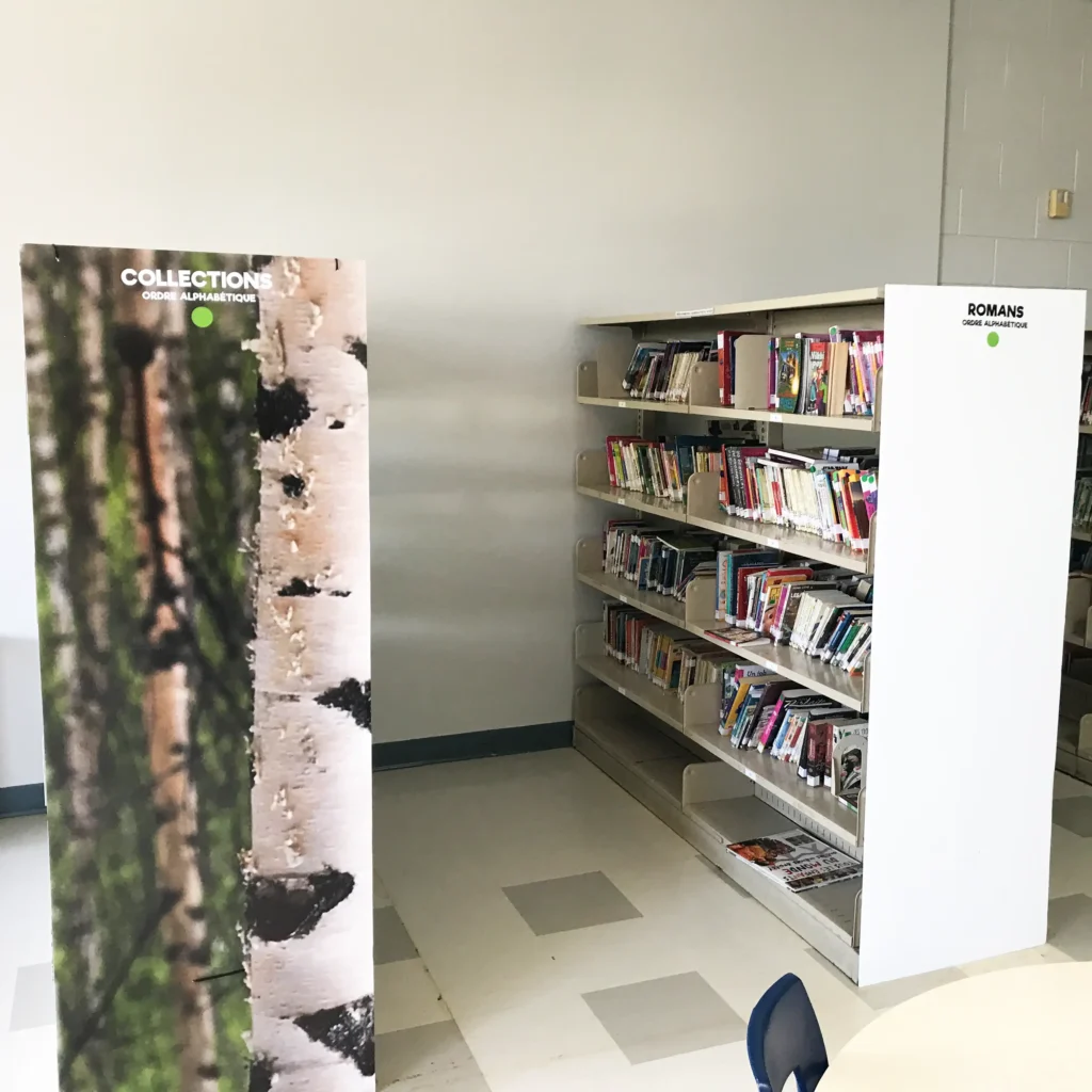 Signalétique pour une bibliothèque scolaire de niveau primaire